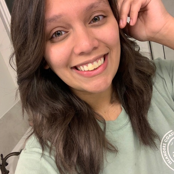 Meet your Posher, Kelly - Picture 1 of 1